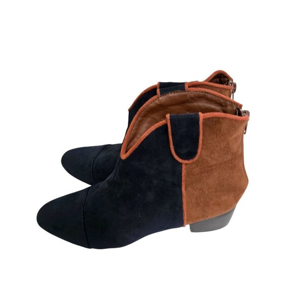 Vanessa Wu Anthropologie Colorblock Western Ankle Boots Navy Tan Size 39/9 - Picture 3 of 11